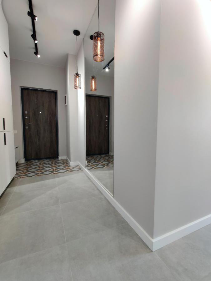 Wood Apartment Одесса Экстерьер фото