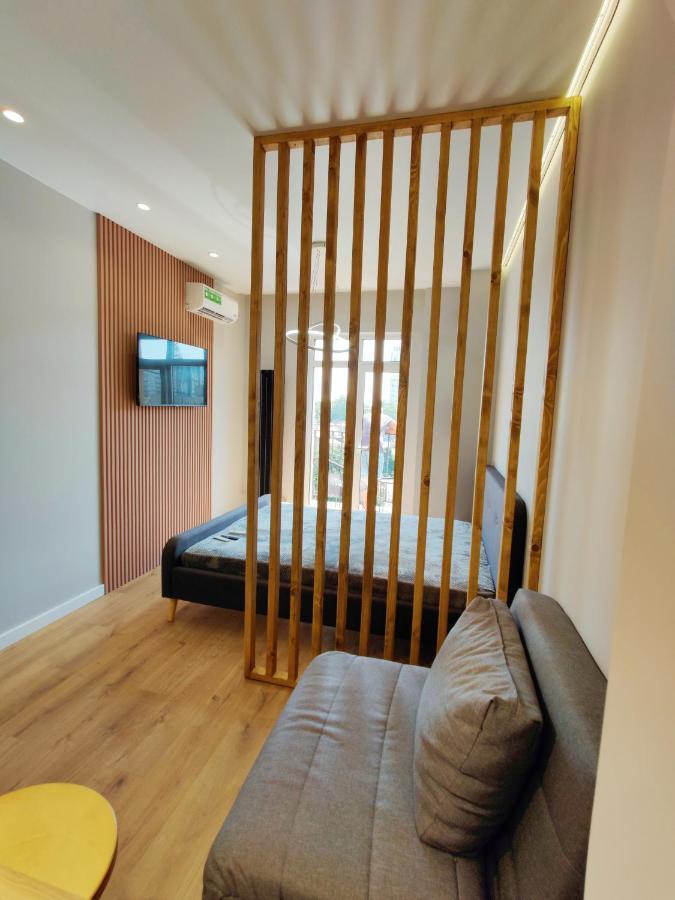 Wood Apartment Одесса Экстерьер фото